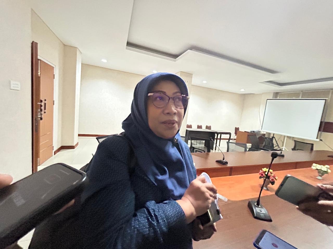 Ketua TRC PPA Kaltim, Rina Zainum Pada Pertemuan di Kantor DPRD Samarinda, Selasa (4/3/2025).