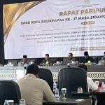 Dewan Perwakilan Rakyat Daerah (DPRD) Kota Balikpapan menggelar rapat paripurna ke-17 masa sidang III tahun 2024/2025, Senin (7/7/2025).