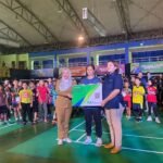 Pembukaan kejuaraan Kejuaraan Bulutangkis Piala Gubernur Kaltim