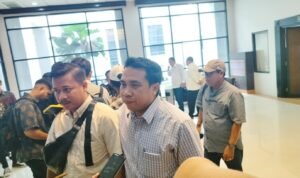 Anggota Komisi II DPRD Kaltim, Muhammad Husni Fahruddin 3 Anggota Komisi II DPRD Kaltim, Muhammad Husni Fahruddin