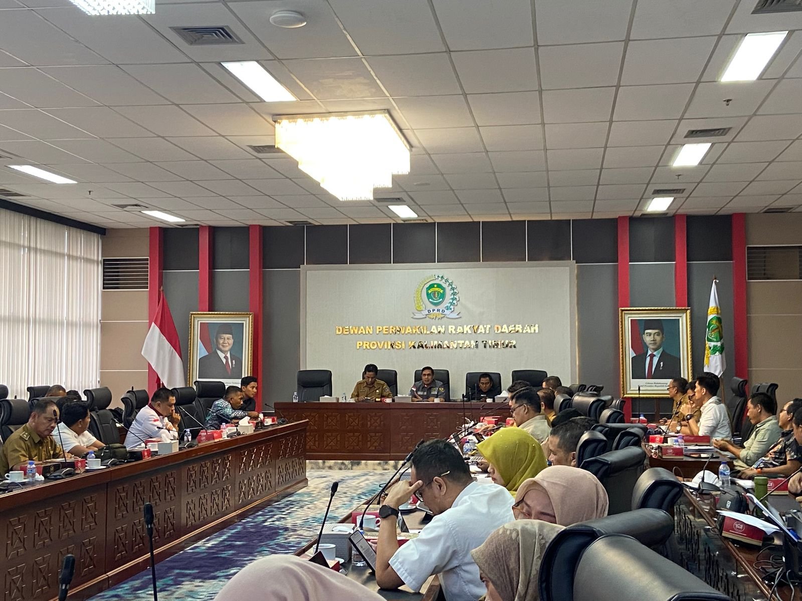 RDP yang berlangsung di Gedung DPRD Kaltim, membahas terkait penambangan pasir di Kabupaten Paser.