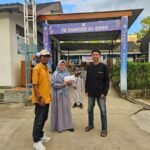 Kaltimnow.id menyalurkan bantuan Corporate Social Responsibility (CSR) kepada Majelis KIAI (Kajian Intensif Ahad Pagi) di kawasan Polder Air Hitam, Kecamatan Samarinda Ulu, Kamis (5/2/2026).