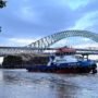 Feeder Jembatan Mahakam yang sudah berulang kali kena tabrakan.