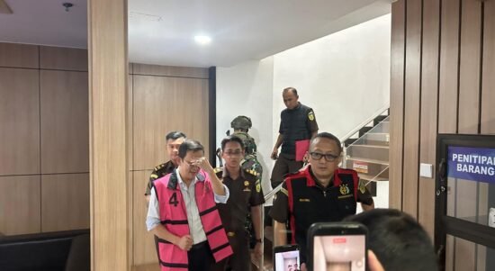 Tim Jaksa Penyidik Bidang Tindak Pidana Khusus Menetapkan BT Sebagai Tersangka Pada Senin (24/2/2026).