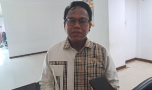 Anggota DPRD Samarinda, Samri Shaputra Saat diwawancarai terkait Ranperda Pemakaman